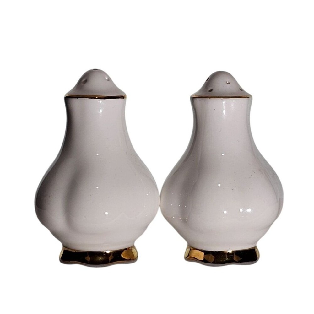 Royal Albert Val D'or Salt Pepper Shakers 3"  white gold trim fine china England